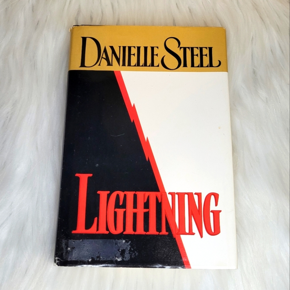 Danielle Steel Lightning Hardcover